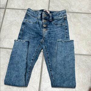 SO Blue Ankle Cropped Jeans